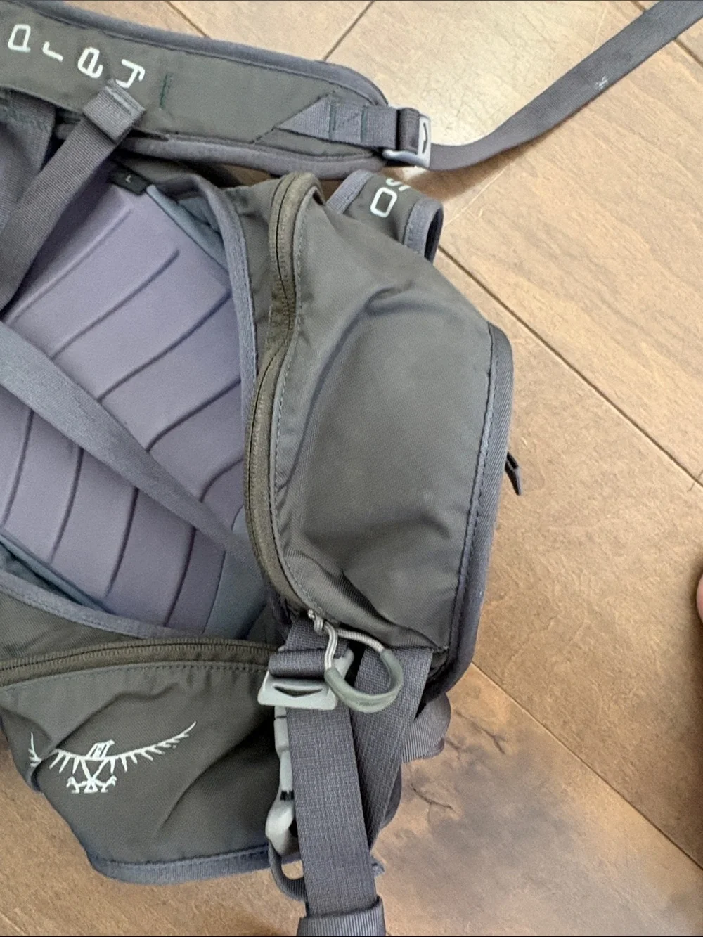 OSPREY Black Talon 22 Daypack